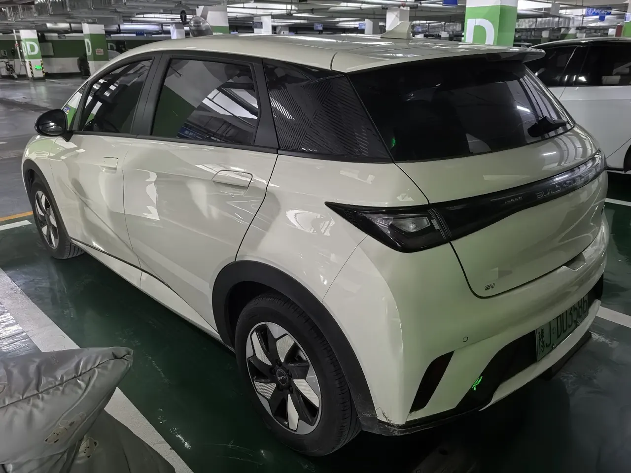 BYD 2025 Dolphins 420km Free Edition Automatic 7