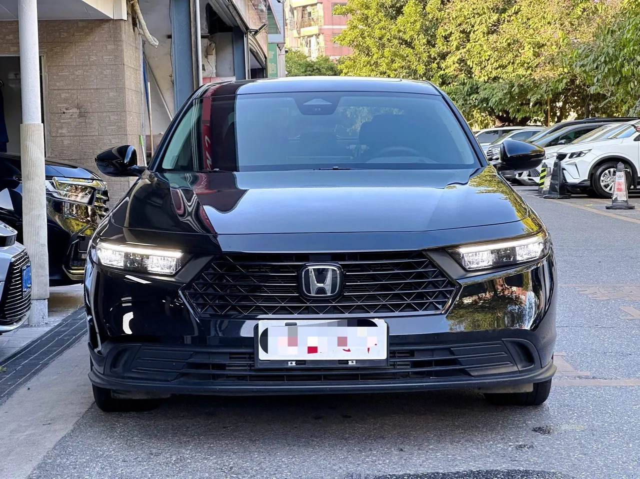 Honda 2025 11th Generation Accord 1.5T Stepless 260TURBO Deluxe Automatic Gear 2
