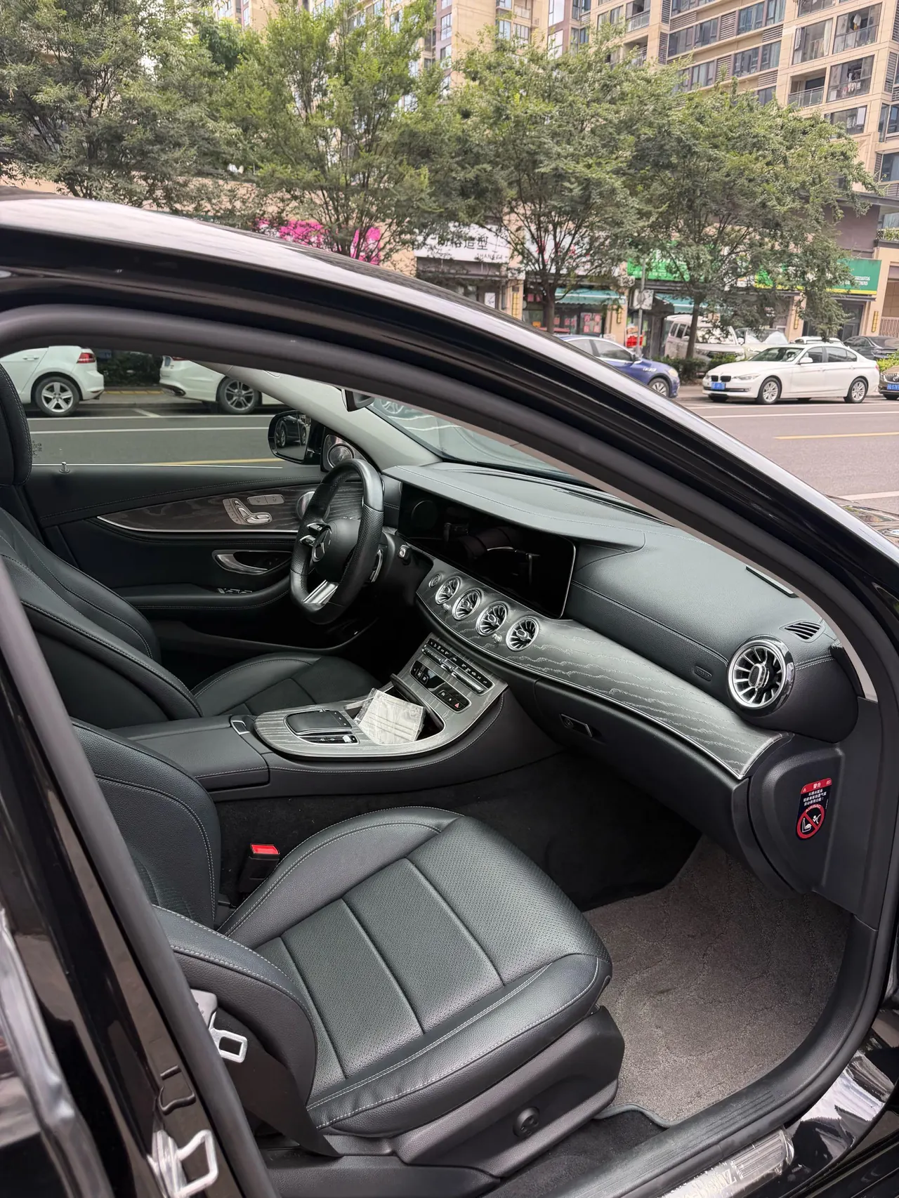 Mercedes Benz E Class 2021 E 300 L 2.0T Sports Luxury Automatic Gear 9