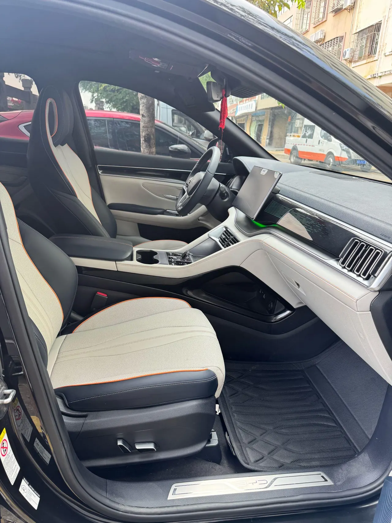 BYD Song PLUS New Energy 2025 Song PLUS EV 520km Honorable Automatic Gear 6