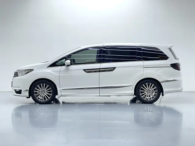 Honda 2022 Ailishen Hybrid 2.0 Stepless Deluxe Automatic Gear 3