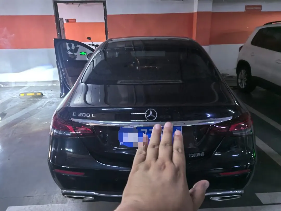 Mercedes Benz E Class 2021 E 300 L 2.0T Luxury Automatic Gear 3