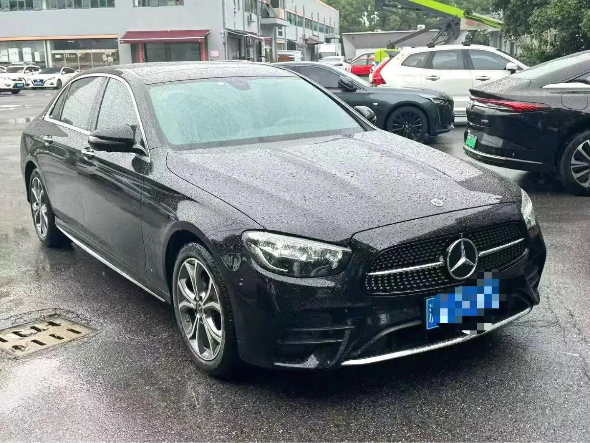 Mercedes Benz E Class 2022 E 300 L 2.0T Sports Fashion (Change 2) Automatic Gear 2