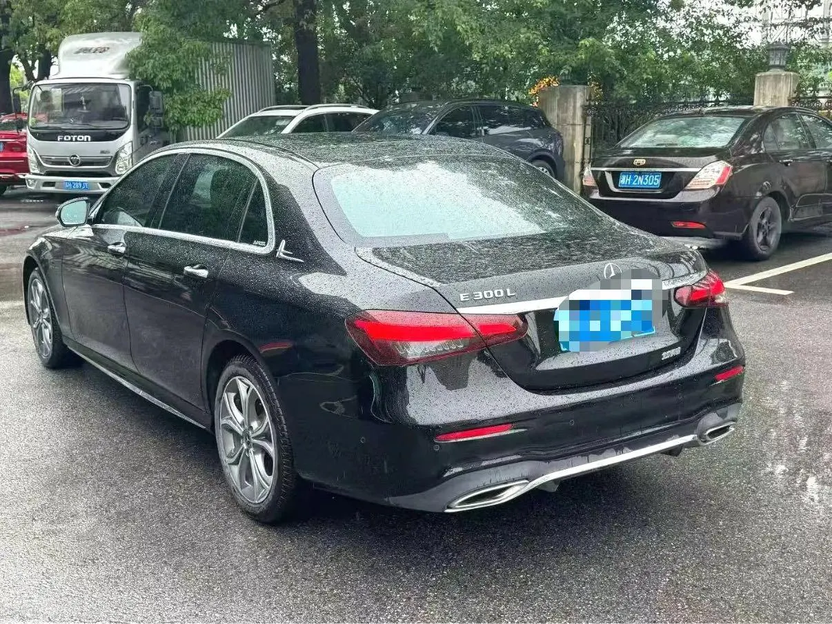 Mercedes Benz E Class 2022 E 300 L 2.0T Sports Fashion (Change 2) Automatic Gear 7