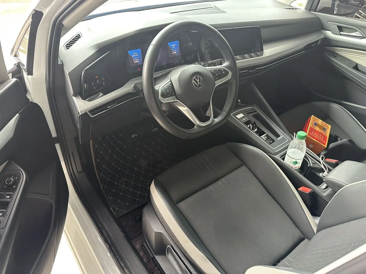 Volkswagen 2021 Golf 8 PRO 1.4TSI 280TSI Automatic 3