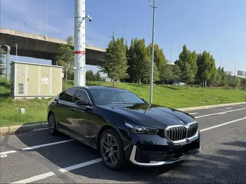 BMW 5 Series 2024 530Li 48V 2.0T Leading Luxury Suit Automatic Gear 3