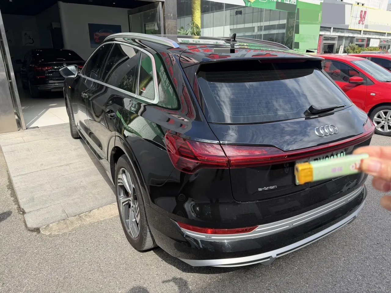 Audi 2021 e-tron 50 Quattro Complete Selection of Automatic Transmission 2