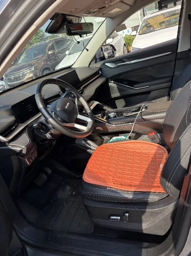 Haval 2024 H6 1.5T Two-Drive Classic Automatic Gear 4