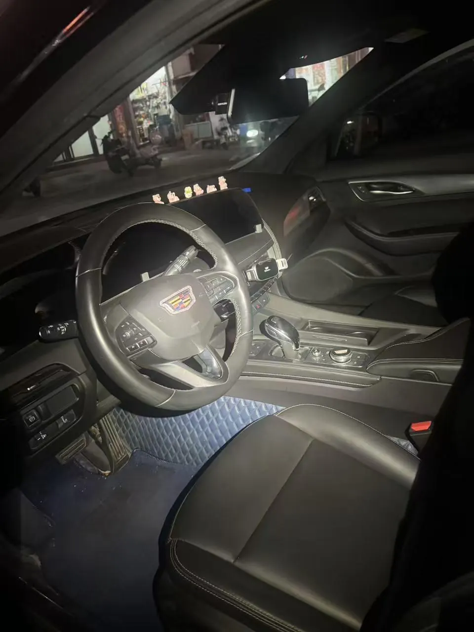 Cadillac 2024 CT5 2.0T 28T luxury automatic gear 2