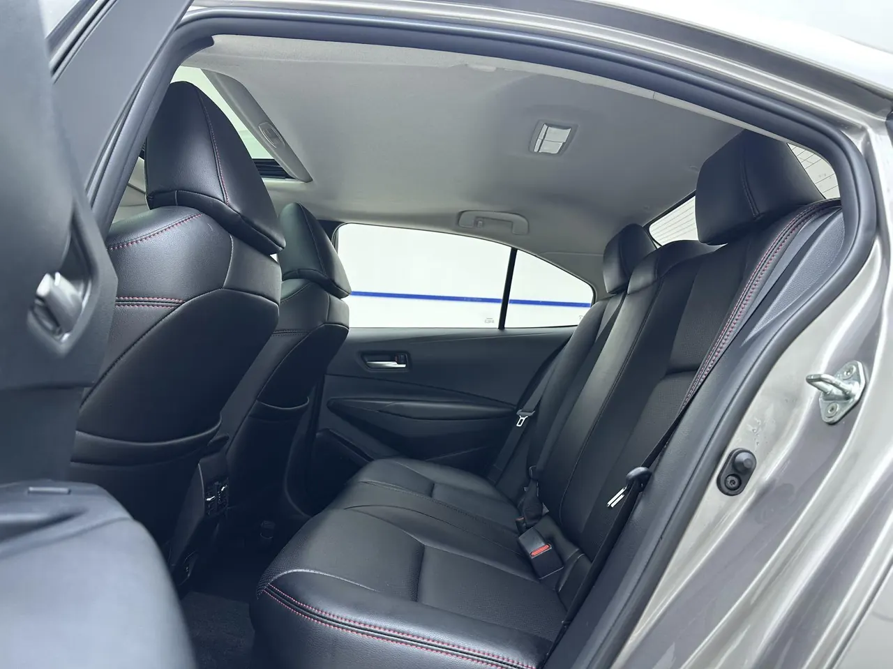 Toyota 2021 Corolla Double Engine 1.8 Stepless Elite Automatic Gear 8