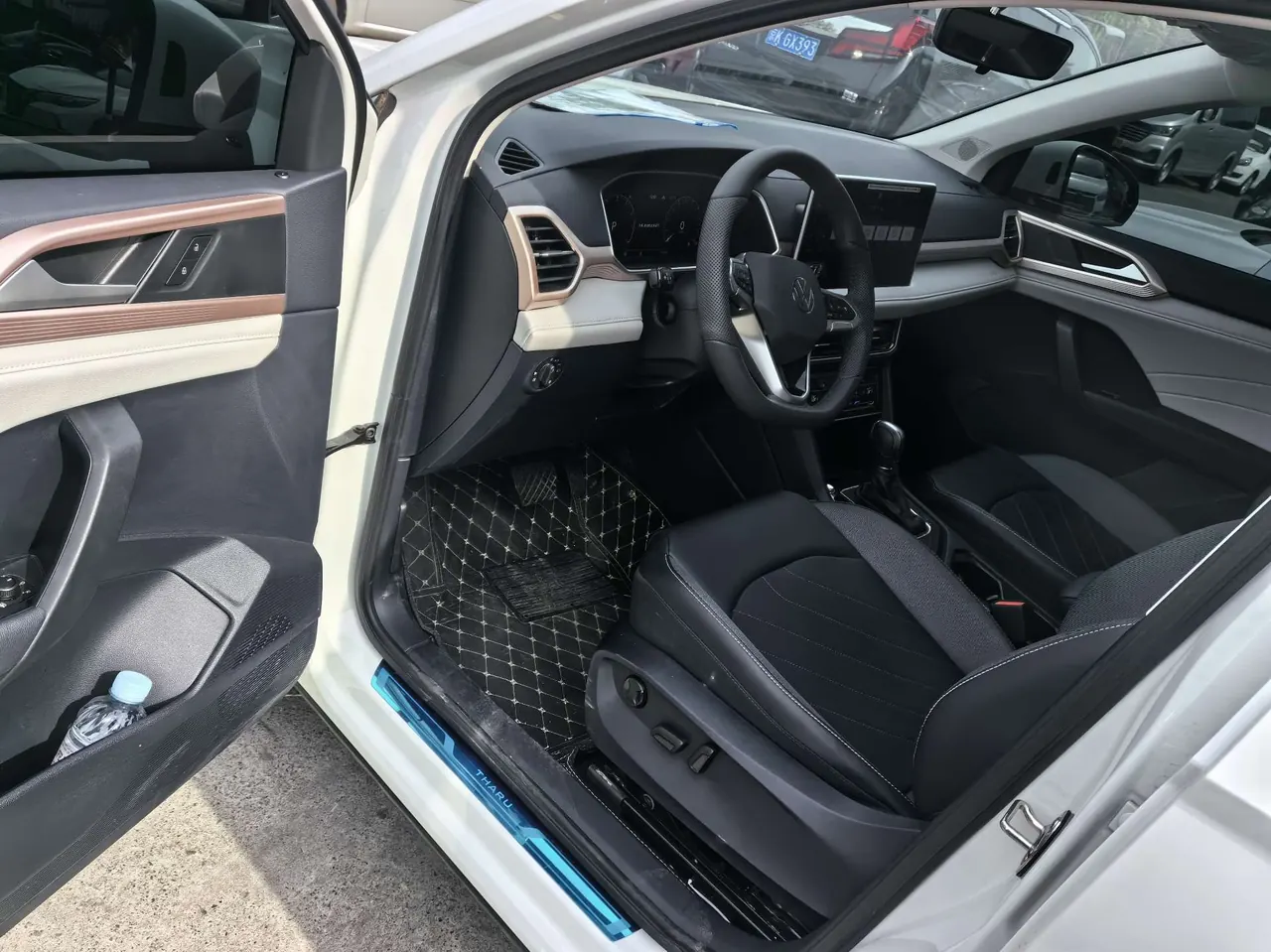 Volkswagen 2024 Tuyue 1.5TSI 300TSI Two-Drive Crescent Edition Automatic Gear 10