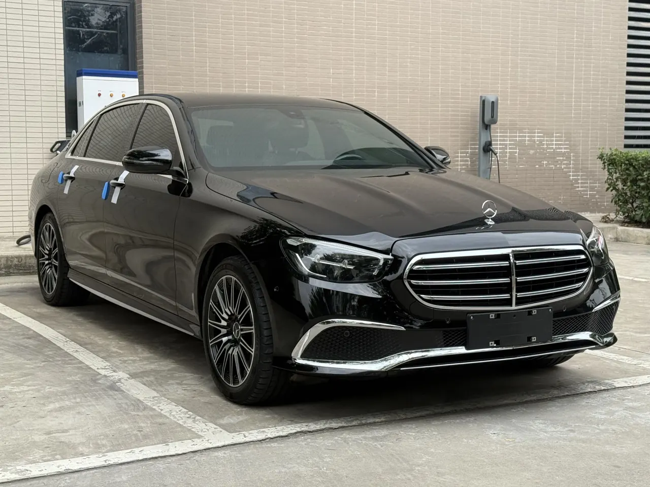 Mercedes Benz E-Class 2021 E 260 L 48V 1.5T Sports Automatic 3