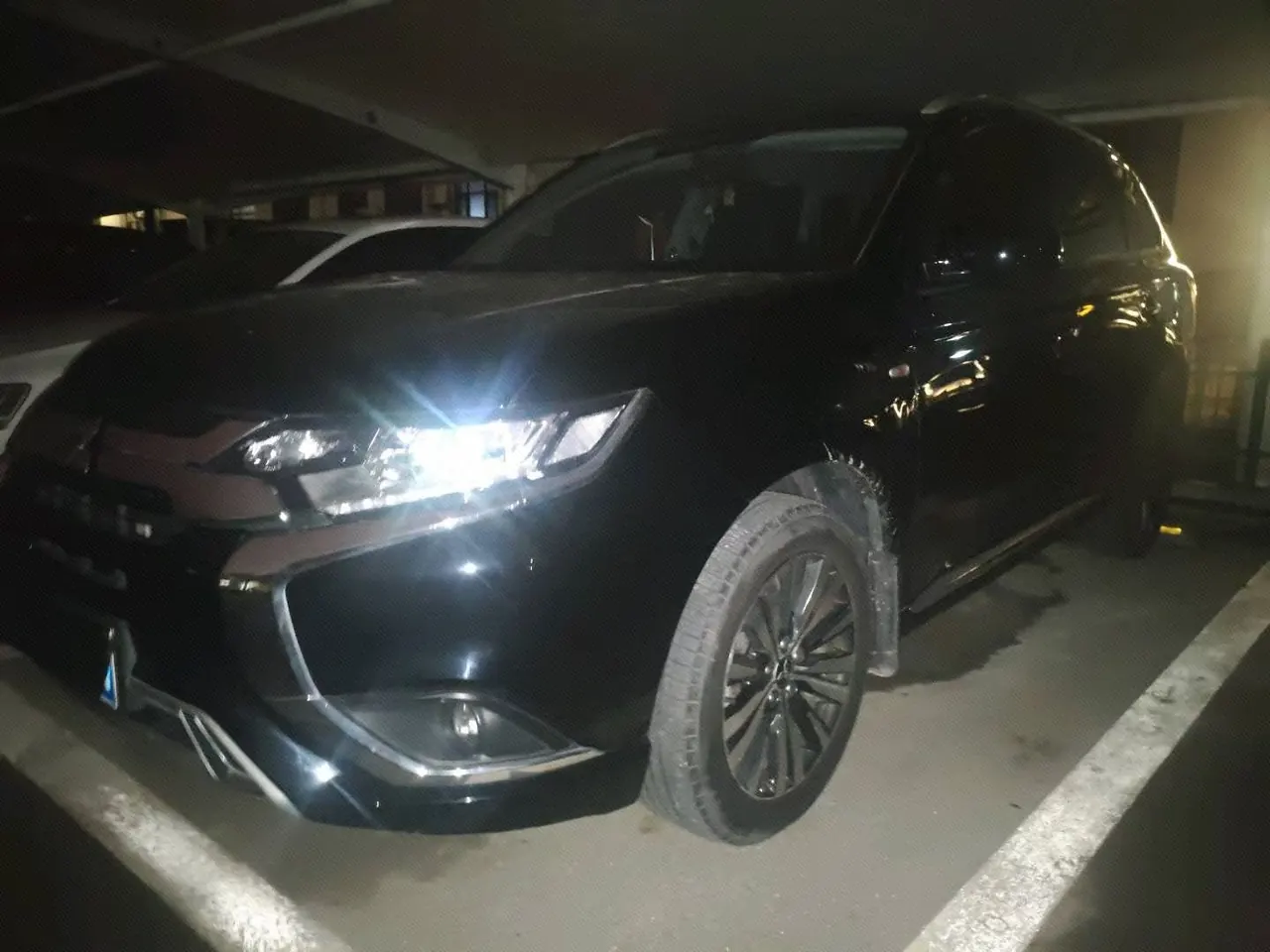 Mitsubishi 2021 Outlander 2.0 Stepless Two-Drive Enjoy Edition 7-seat (Changed) Automatic Gear - View 1