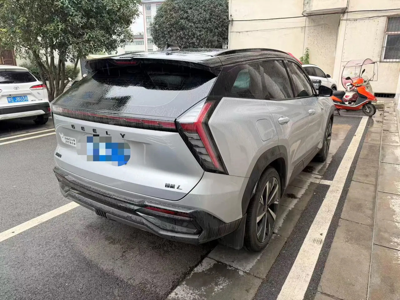 Geely 2023 Boyue L 1.5TD Honorable Automatic Transmission 3