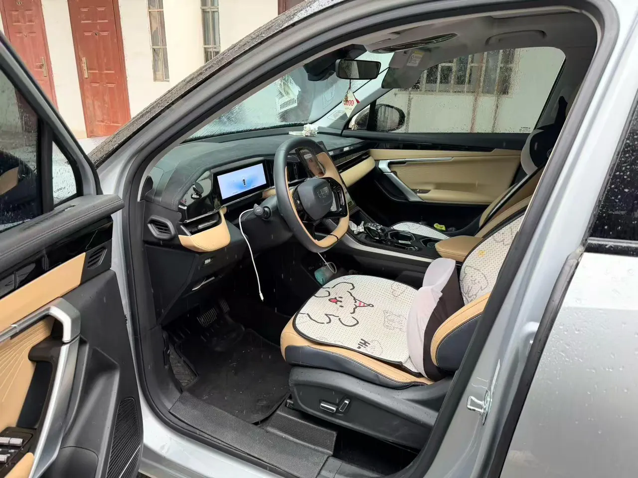 Geely 2023 Boyue L 1.5TD Honorable Automatic Transmission 5