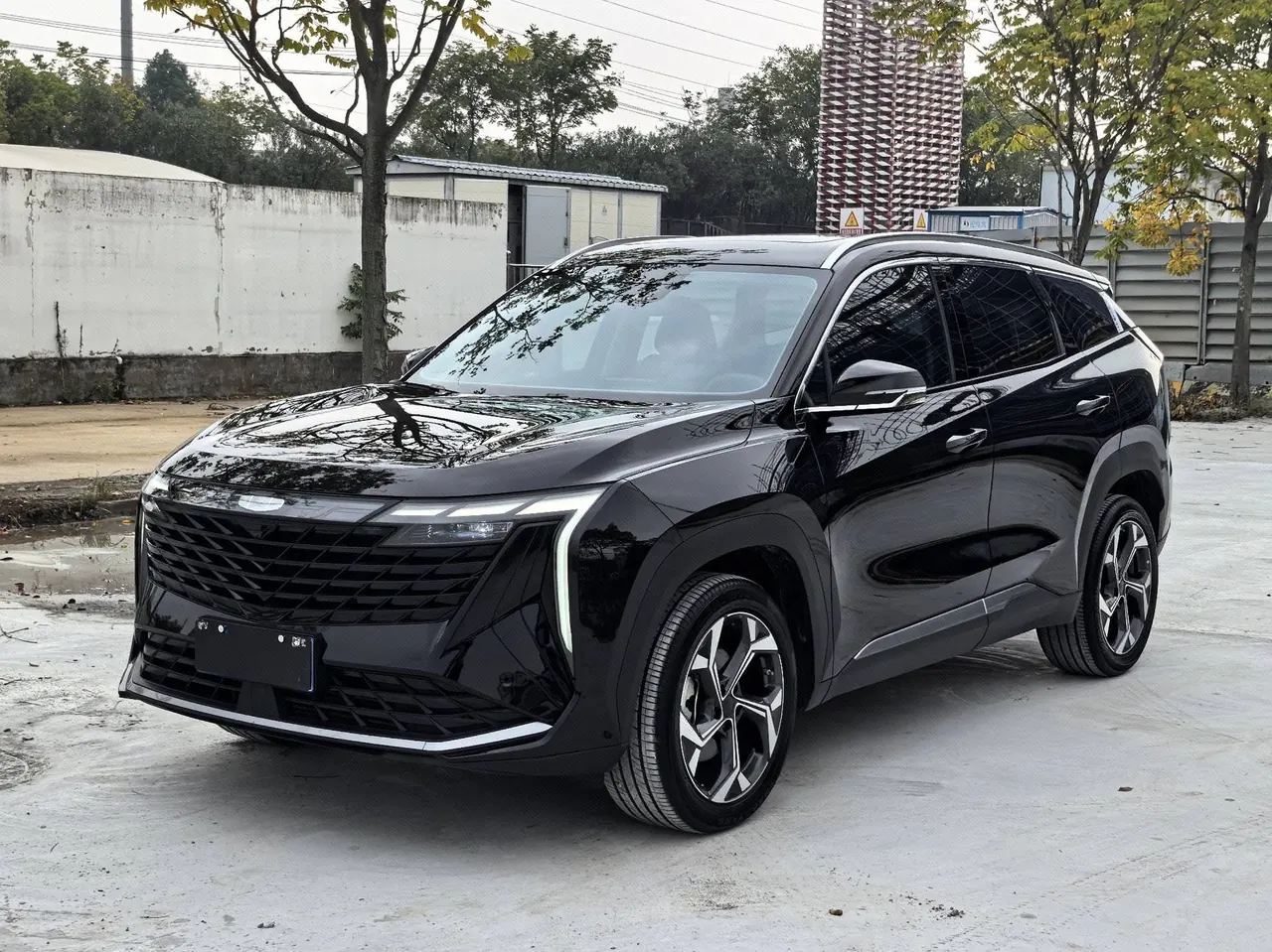 Geely 2024 Boyue L 1.5TD Premium Edition Automatic Gear - View 1