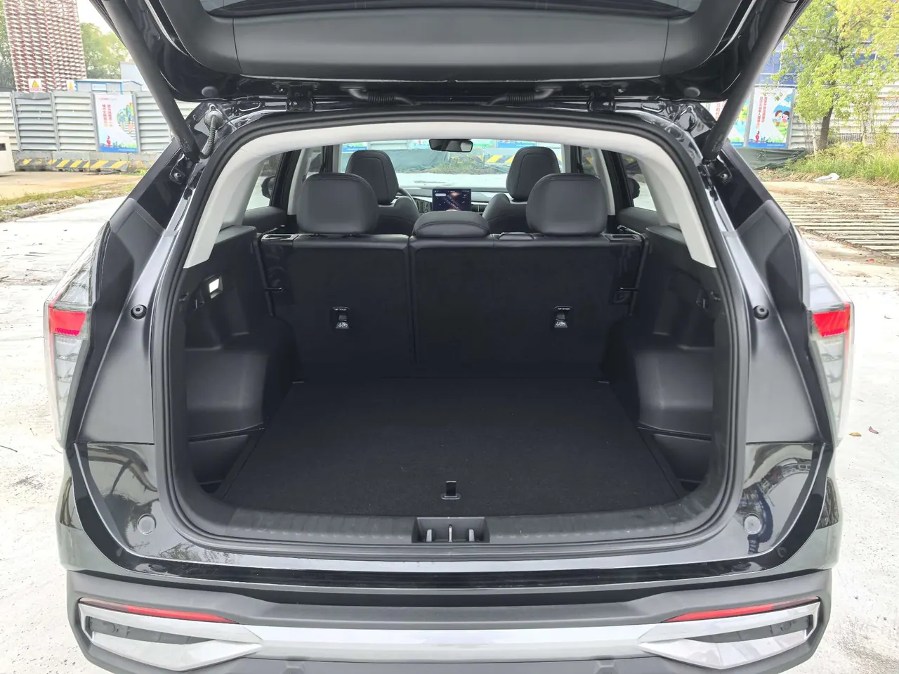 Geely 2024 Boyue L 1.5TD Premium Edition Automatic Gear 15