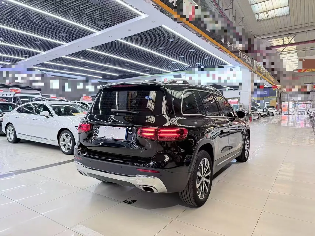 Mercedes Benz 2023 GLB 220 2.0T Fashion Automatic 7