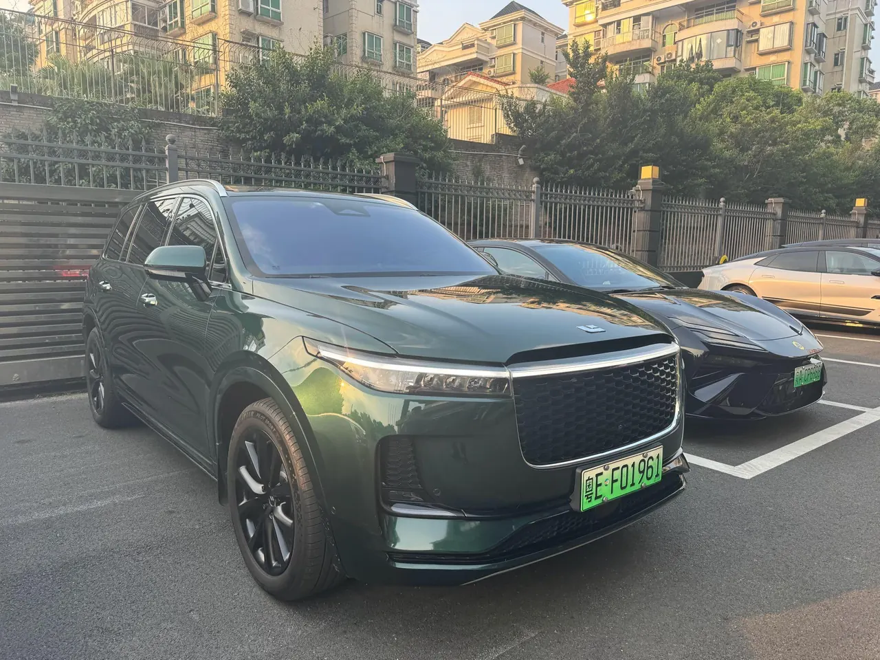 Li 2021 ONE 1.2T extended range 6-seat automatic gear 2