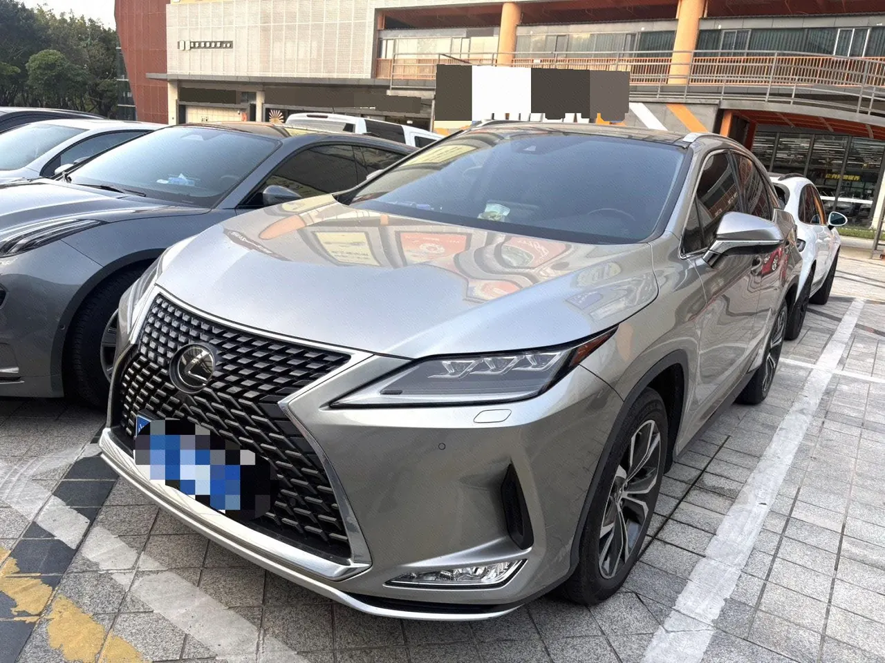 Lexus RX (Imported) 2020 RX300 2.0T Four-wheel Drive Elegant Edition (Modified) Automatic Gear - View 1