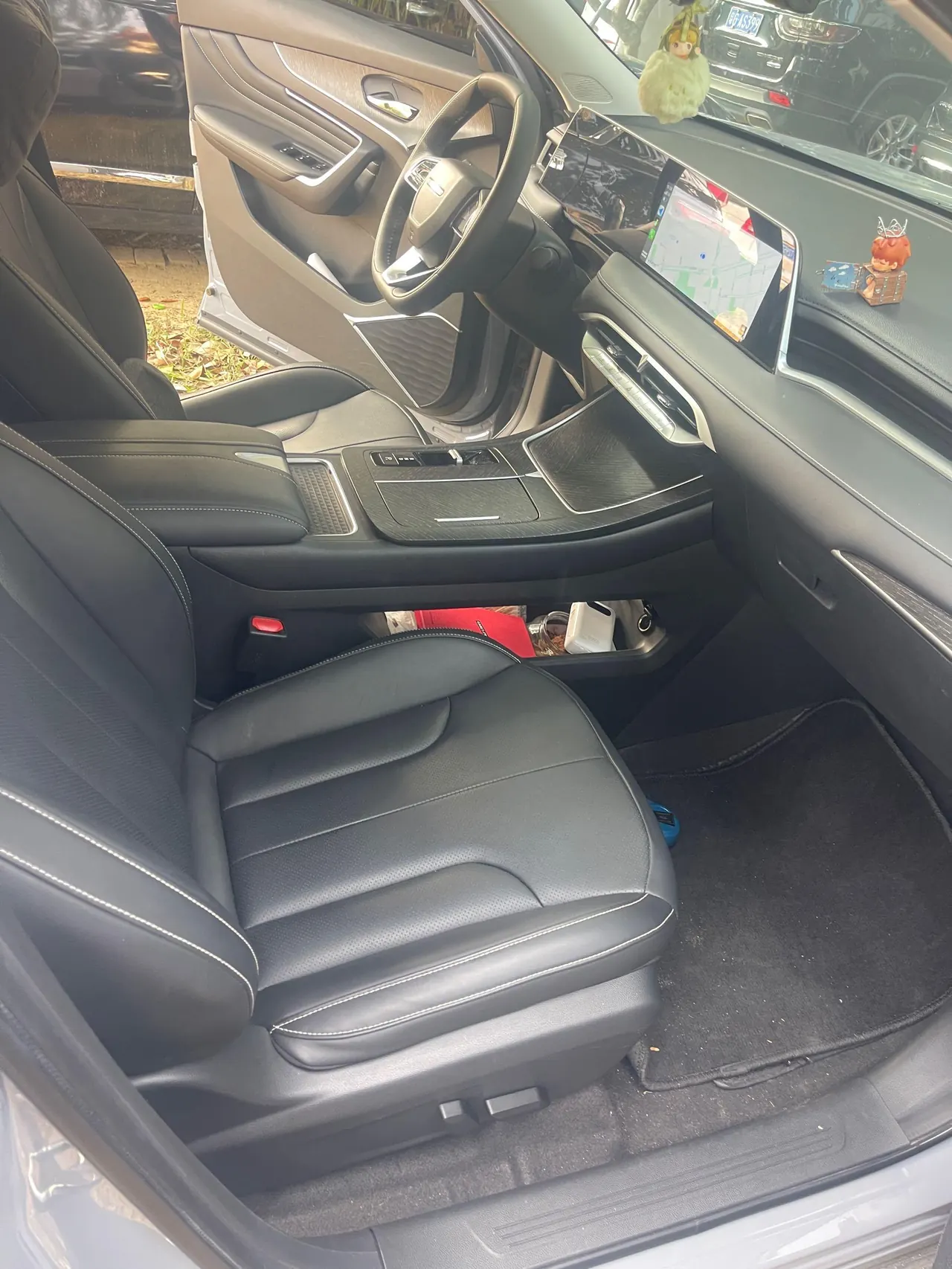 Venucia 2023 Large V DD-i Super Hybrid 1.5T Stepless 110km iE Edition Automatic Gear 5