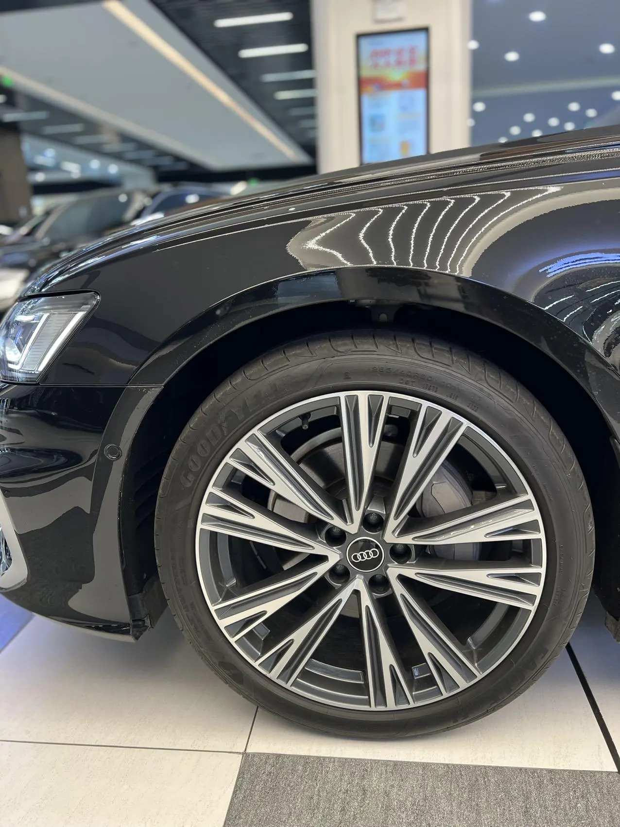 Audi 2023 A6L 2.0TFSI 45TFSI Selected Dynamic (Modified) Automatic Gear 9
