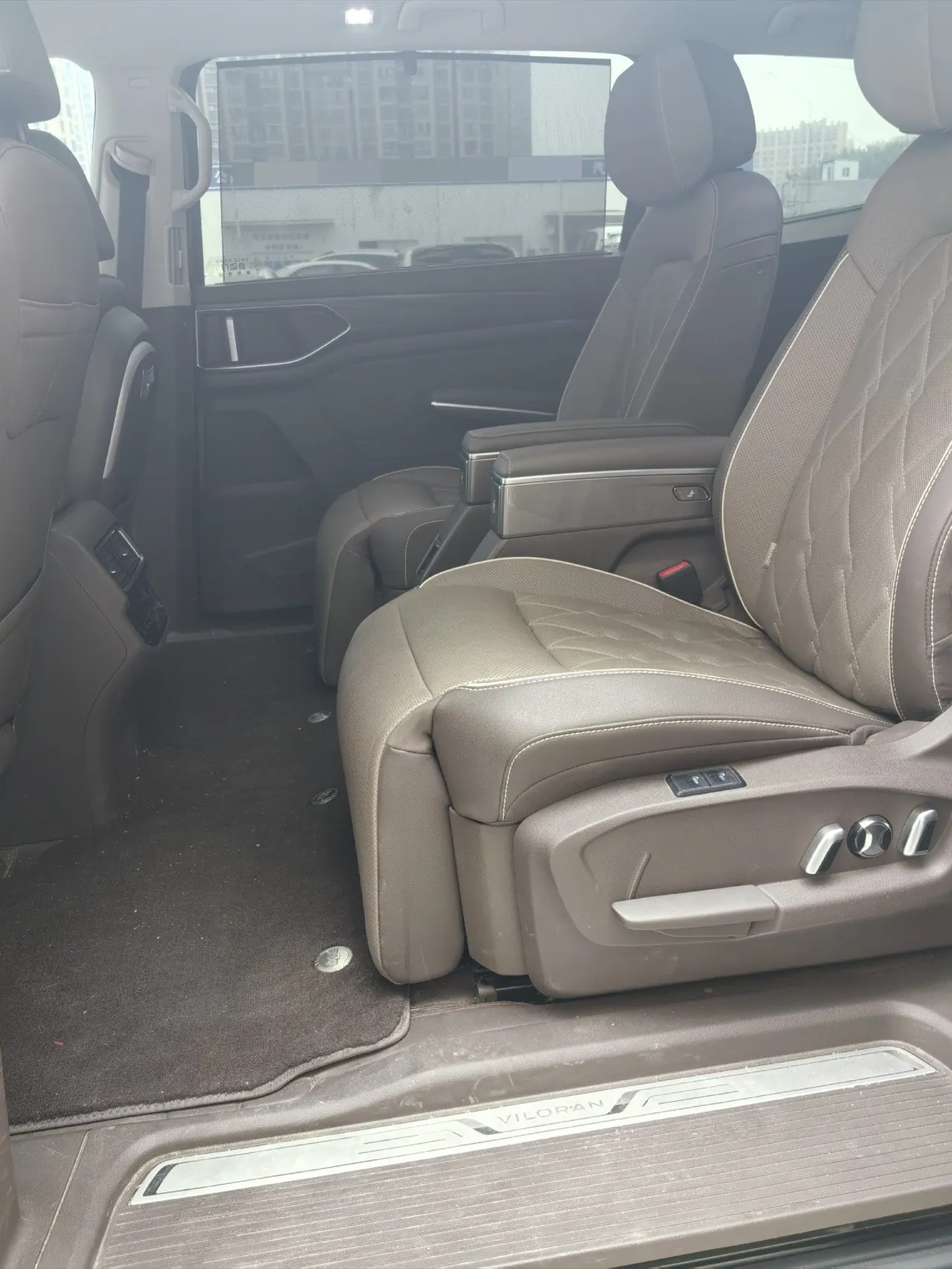 Volkswagen 2020 Wei (Viloran) 2.0TSI 380TSI Premium Edition Automatic Gear 8