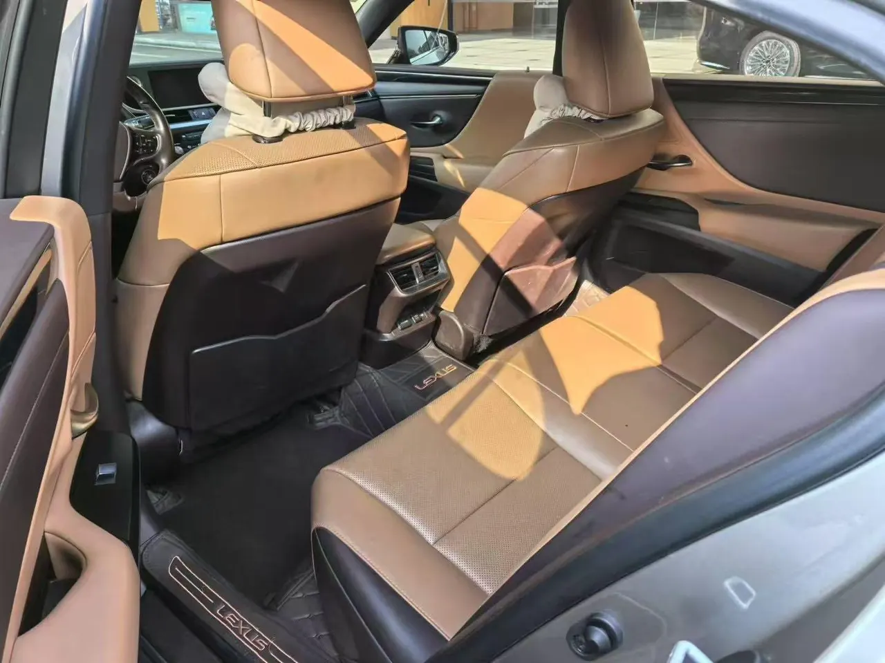 Lexus ES (Imported) 2020 ES200 2.0 Stepless Premium Edition Automatic Gear 4