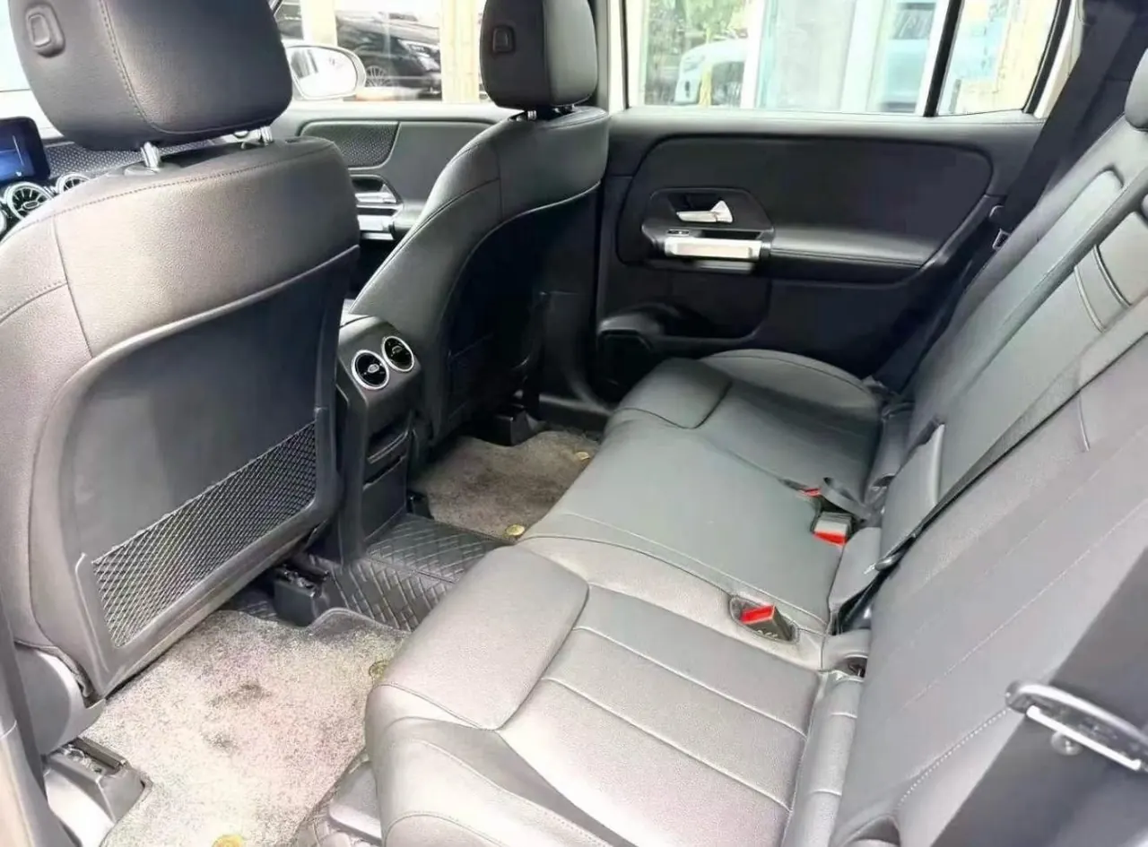 Mercedes Benz 2025 GLB 220 48V 2.0T Sporty Model Automatic 2
