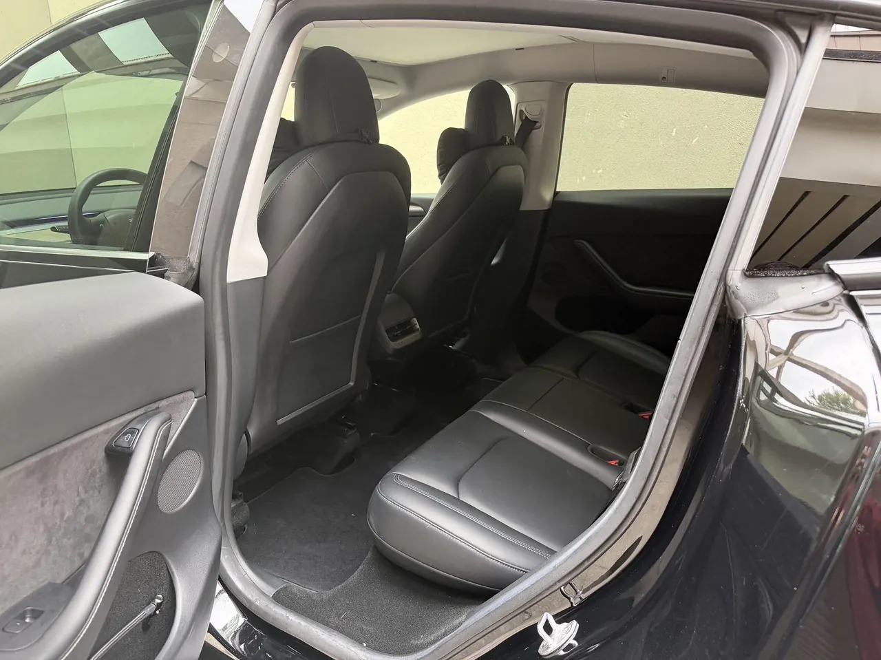 Tesla 2022 Model Y rear-wheel drive version automatic transmission 4