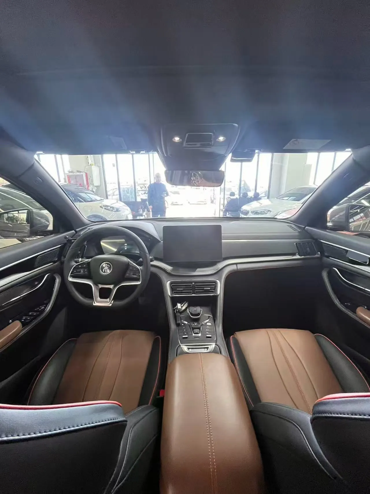 BYD 2020 Song PLUS 1.5T Luxury Automatic Gear 6