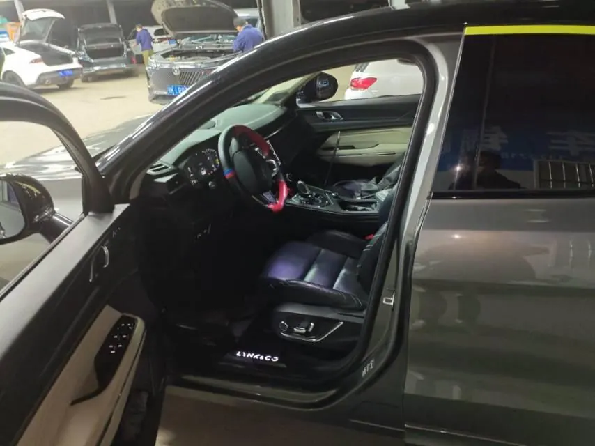 LYNK&amp;CO 2020 LYNK&amp;CO 05 2.0TD Two-wheel Drive Halo Automatic Gear 3