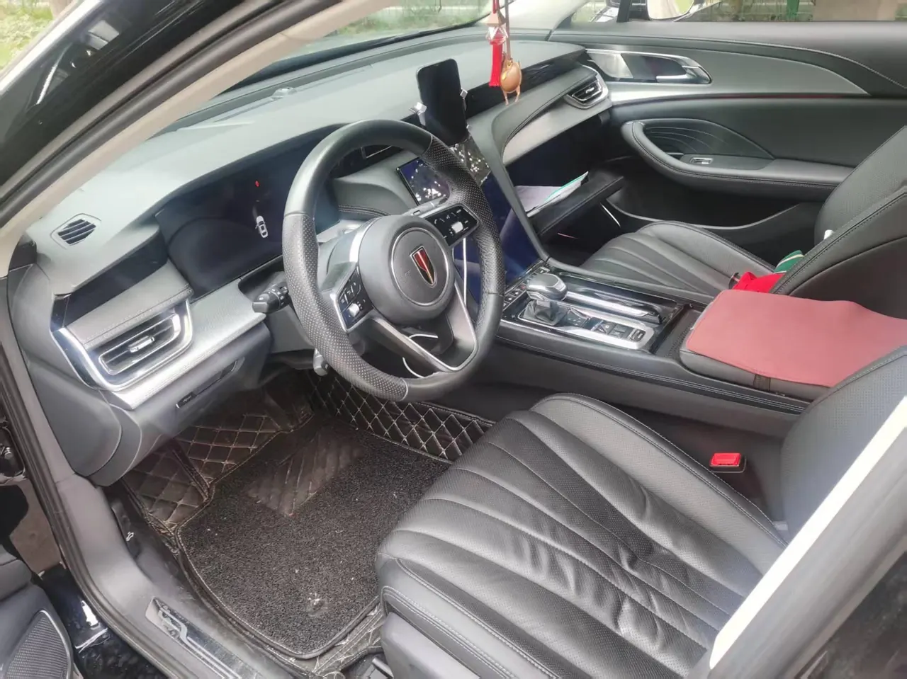 HongQi 2023 H5 2.0T Zhilian Flag Edition Automatic Gear 3