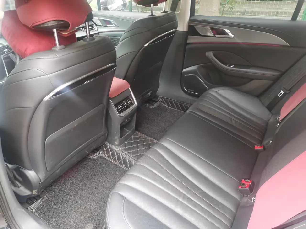HongQi 2023 H5 2.0T Zhilian Flag Edition Automatic Gear 4