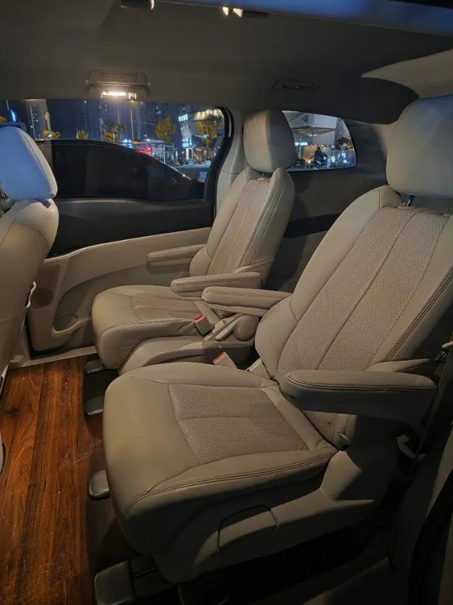 Buick 2023 GL8 Land Business Class 48V 2.0T 652T Smart Automatic Gear 3