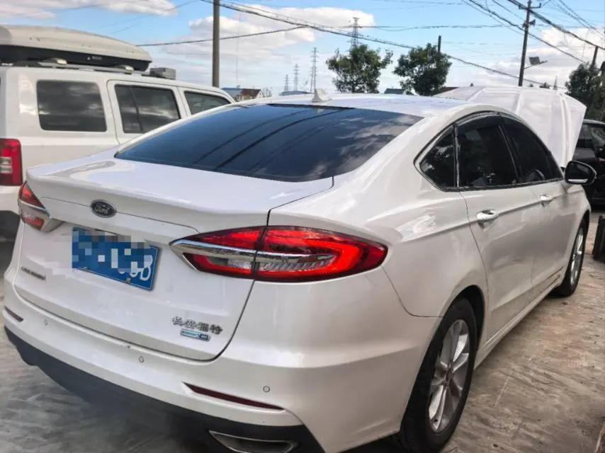 Ford 2020 Mondeo 1.5T EcoBoost 180 Fashion Automatic 3