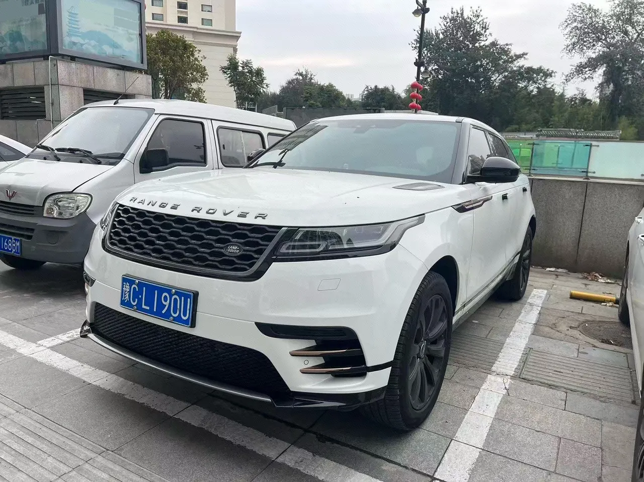 Land Rover Range Rover Star Pulse (Imported) 2020 Range Rover Star Pulse 3.0T P340 R-DYNAMIC S Automatic Gear - View 1