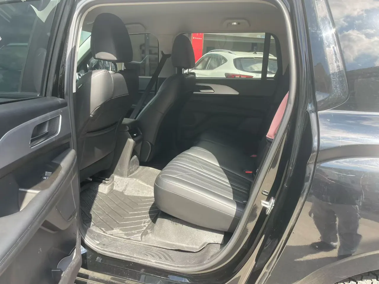 Haval 2023 H5 2.0T Two-Drive Gasoline Leading Automatic Gear 5