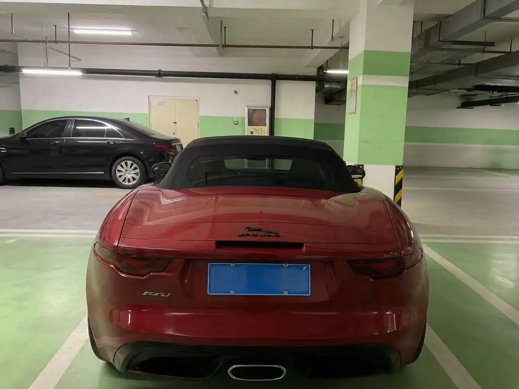 Jaguar F-Type (Imported) 2023 F-Type R-Dynamic Convertible 2.0T P300 BLACK Automatic Gear 2