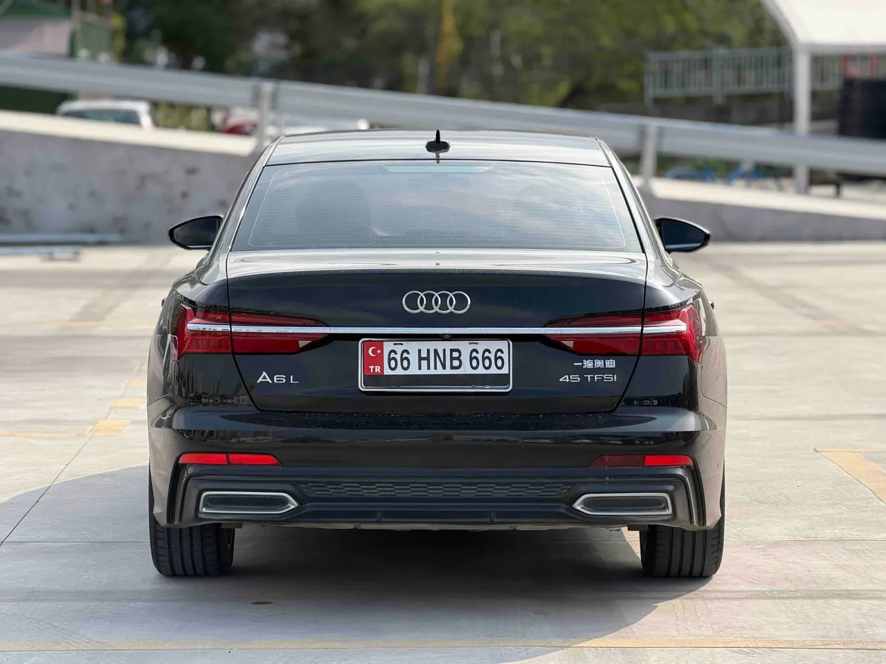 Audi 2020 A6L 2.0TFSI 45TFSI Selected Dynamic Automatic 3