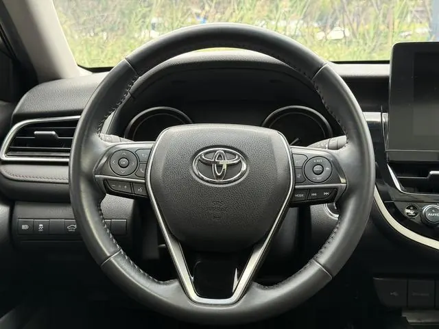 Toyota 2023 Camry 2.0G Stepless Deluxe Edition Automatic Gear 3