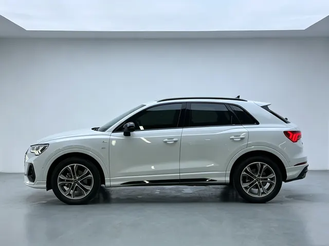 Audi 2023 Q3 1.4TFSI 35TFSI Fashion Dynamic Automatic 4