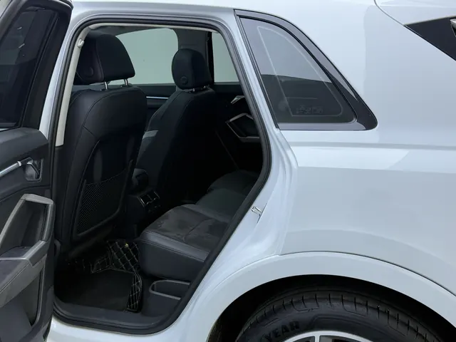 Audi 2023 Q3 1.4TFSI 35TFSI Fashion Dynamic Automatic 7