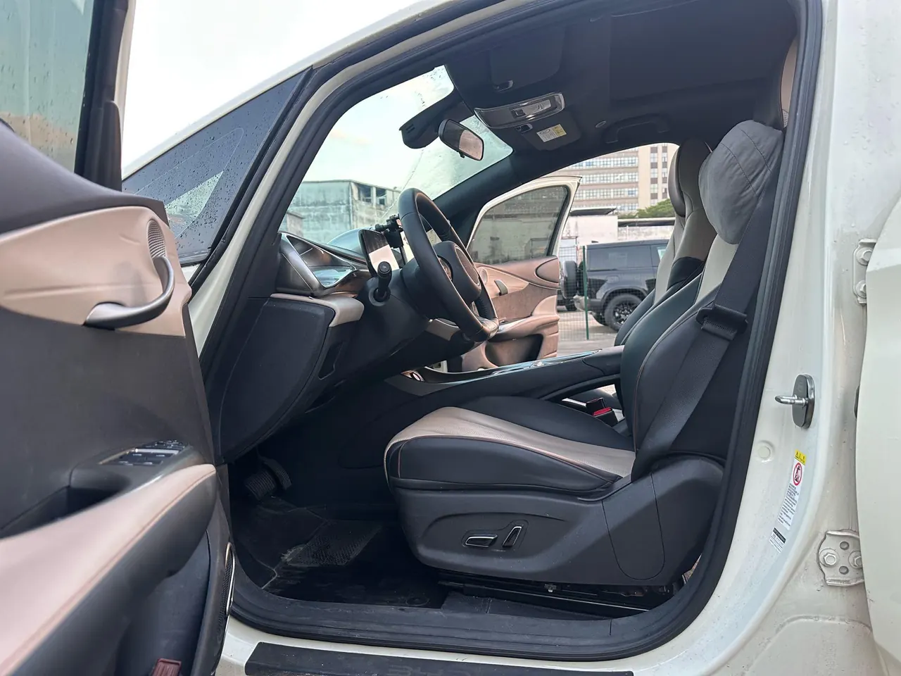 BYD 2023 Dolphin 420km Fashion Edition Automatic 5