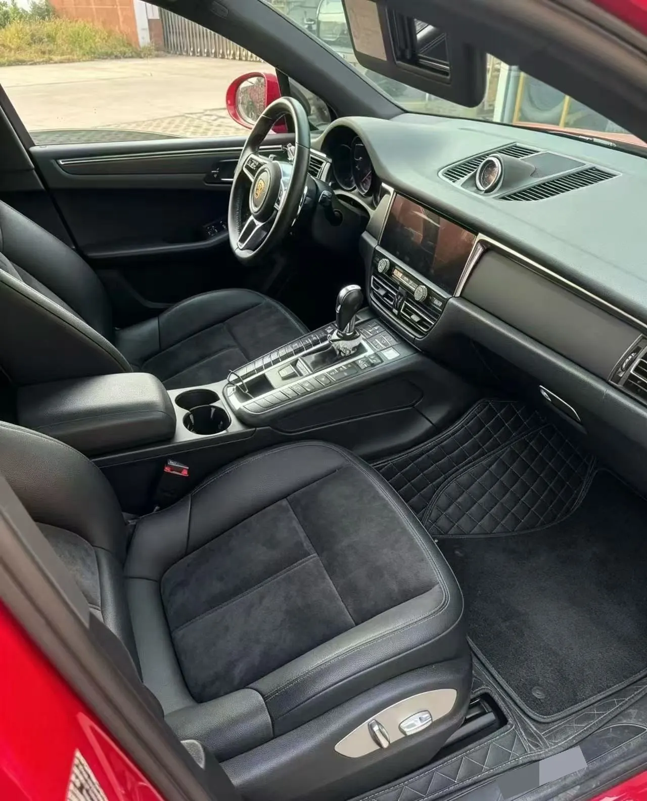 Porsche Macan (Imported) 2020 Macan 2.0T Automatic Gear 4