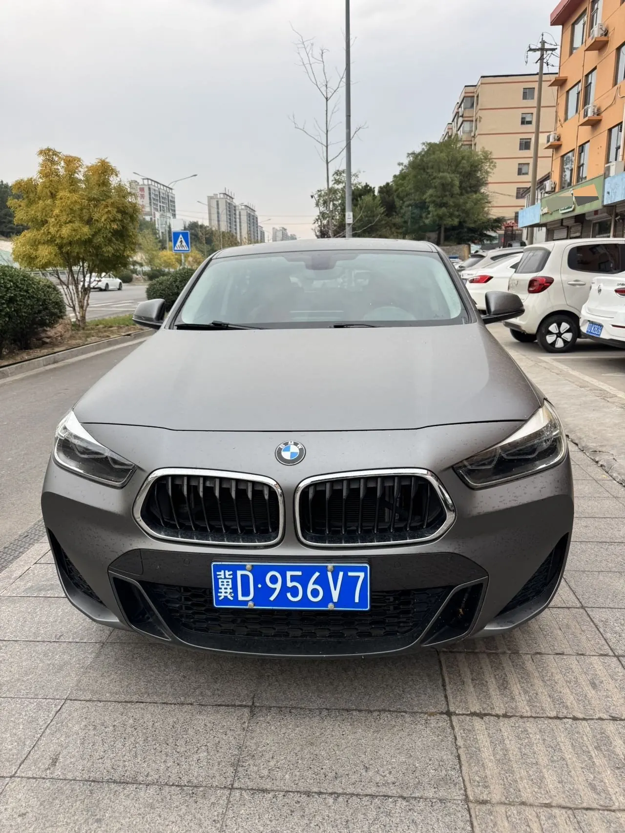 BMW 2022 X2 sDrive25i 2.0T M off-road set automatic gear 2