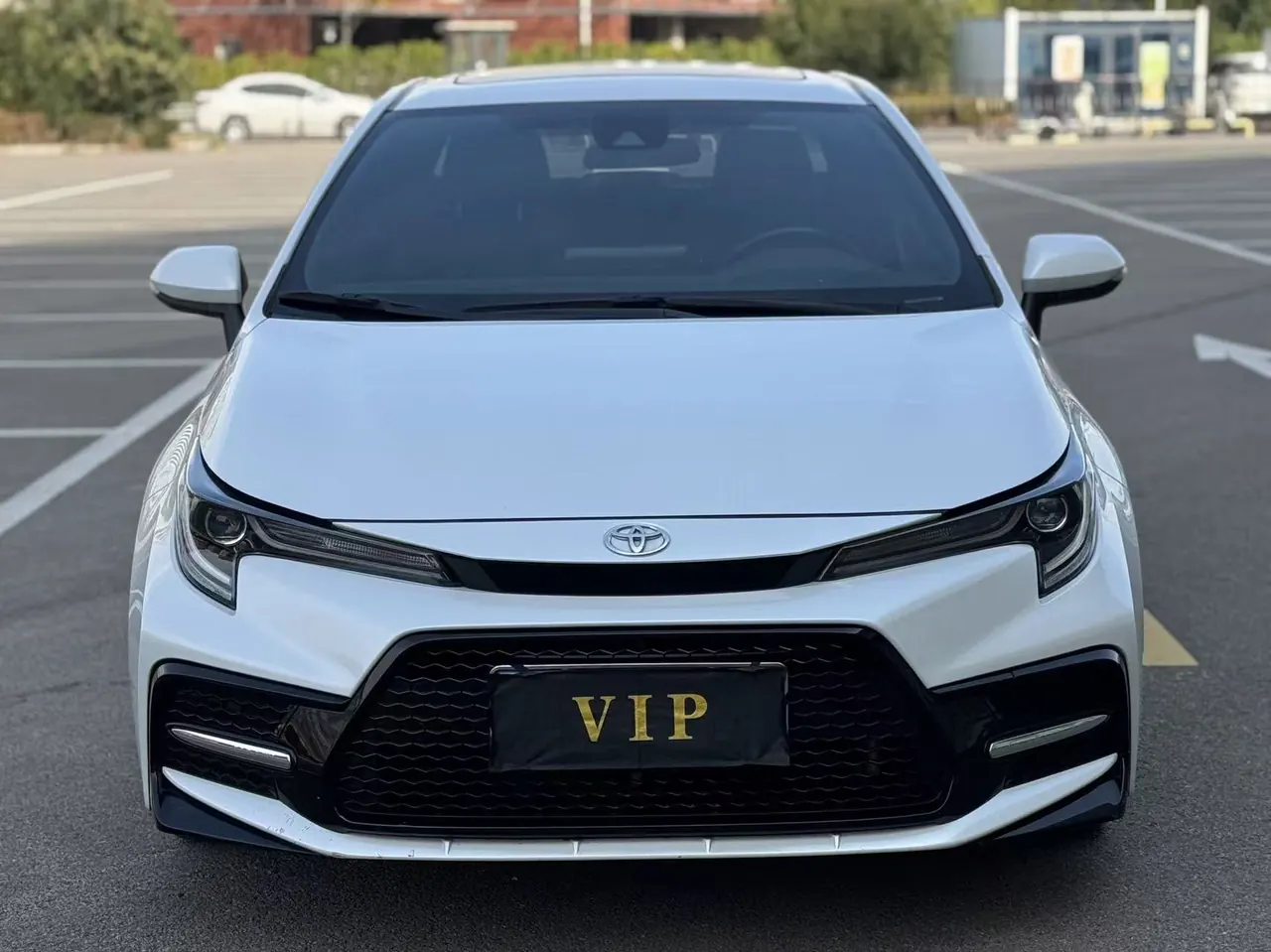 Toyota 2022 Lei Ling 1.2T Stepless 185T Sports Edition Automatic Gear 2