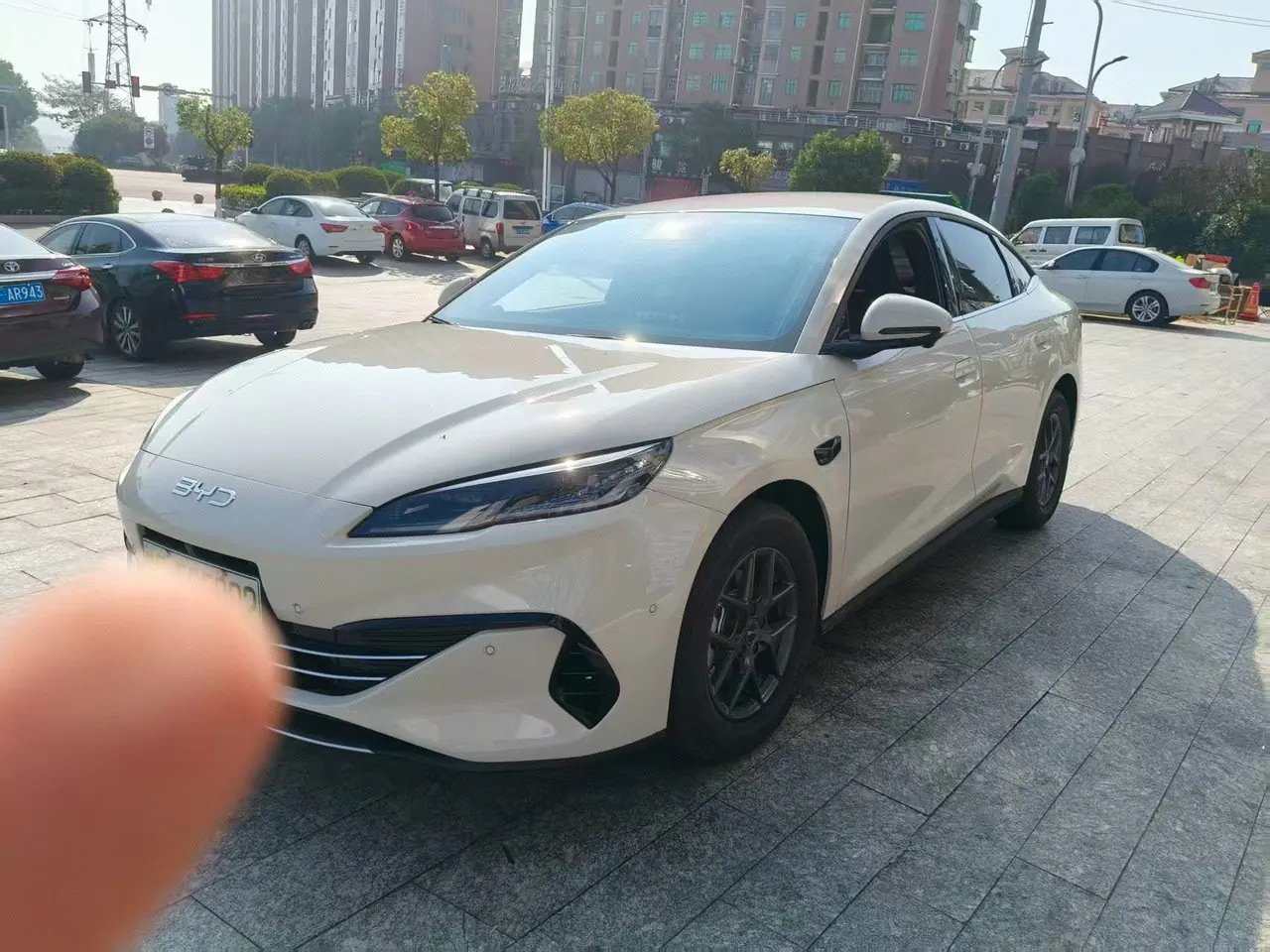 BYD 2025 seals 06 DM-i 1.5 stepless smart driving version 80KM luxury automatic gear - View 1