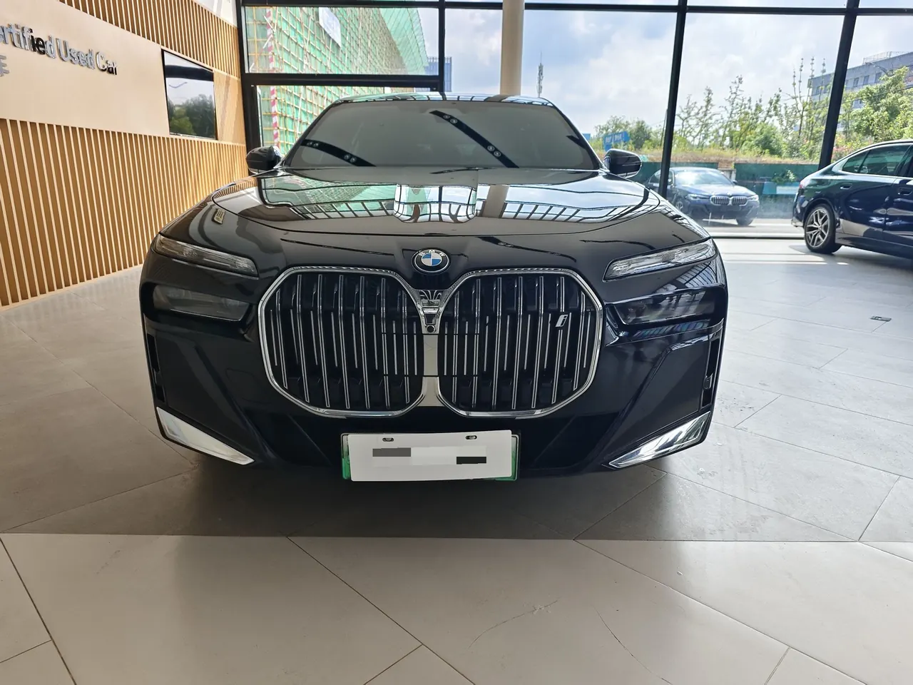 BMW i7 (Imported) 2023 i7 eDrive50L Enjoy M Sports Suit Automatic Gear 4
