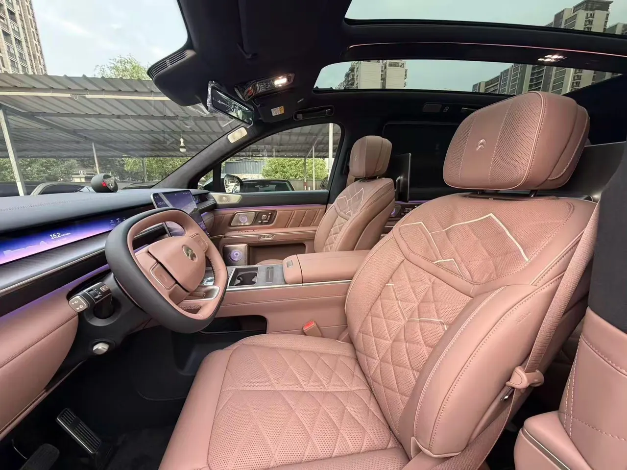 NIO 2026 ES 9 102kWh Executive Island Deluxe Automatic Gear 4